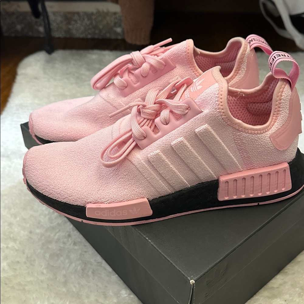 Adidas NMD R1 Pink Sneakers - Picture 3 of 6